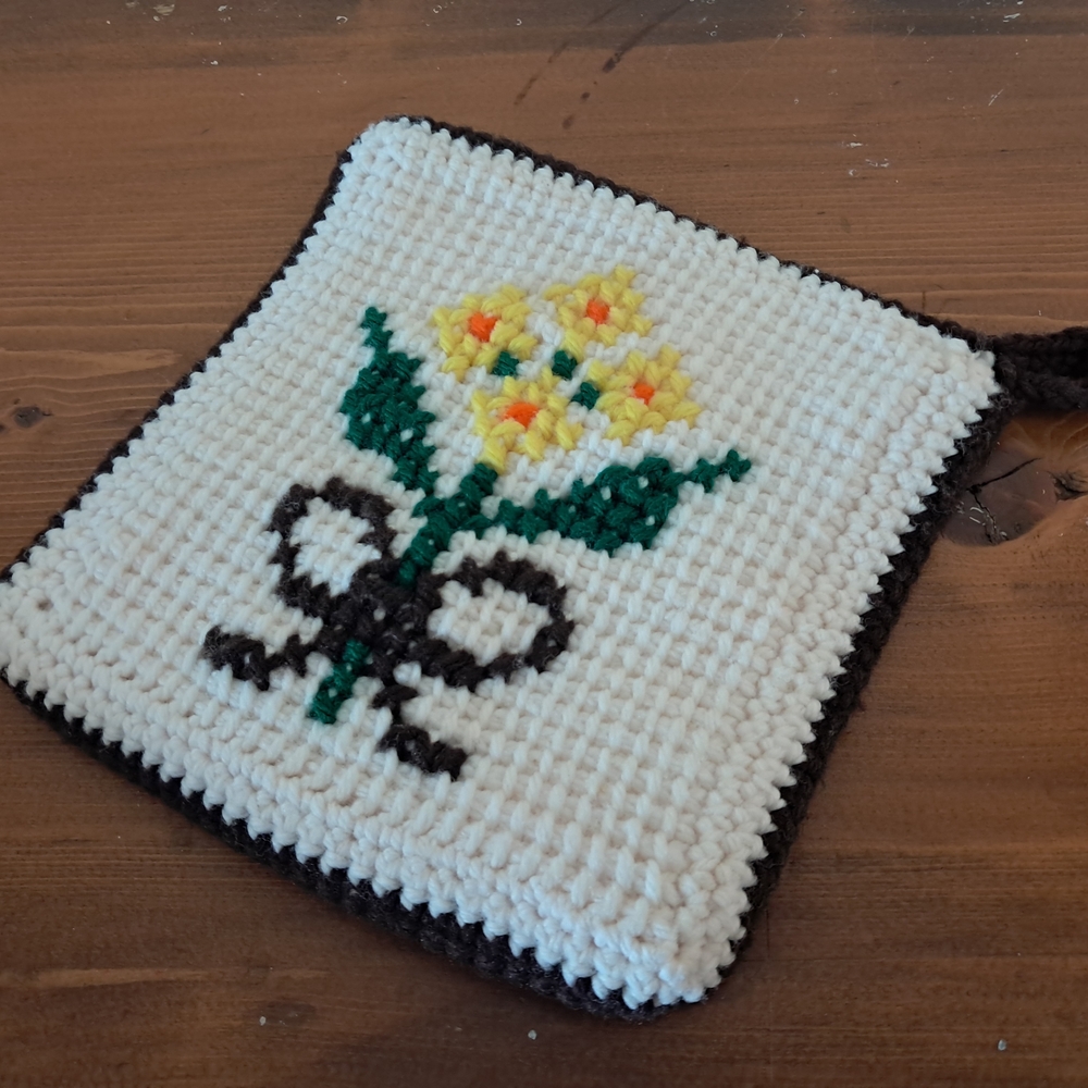 Handmade Crocheted Floral Pot Holder - Yellow Flowers on Cream